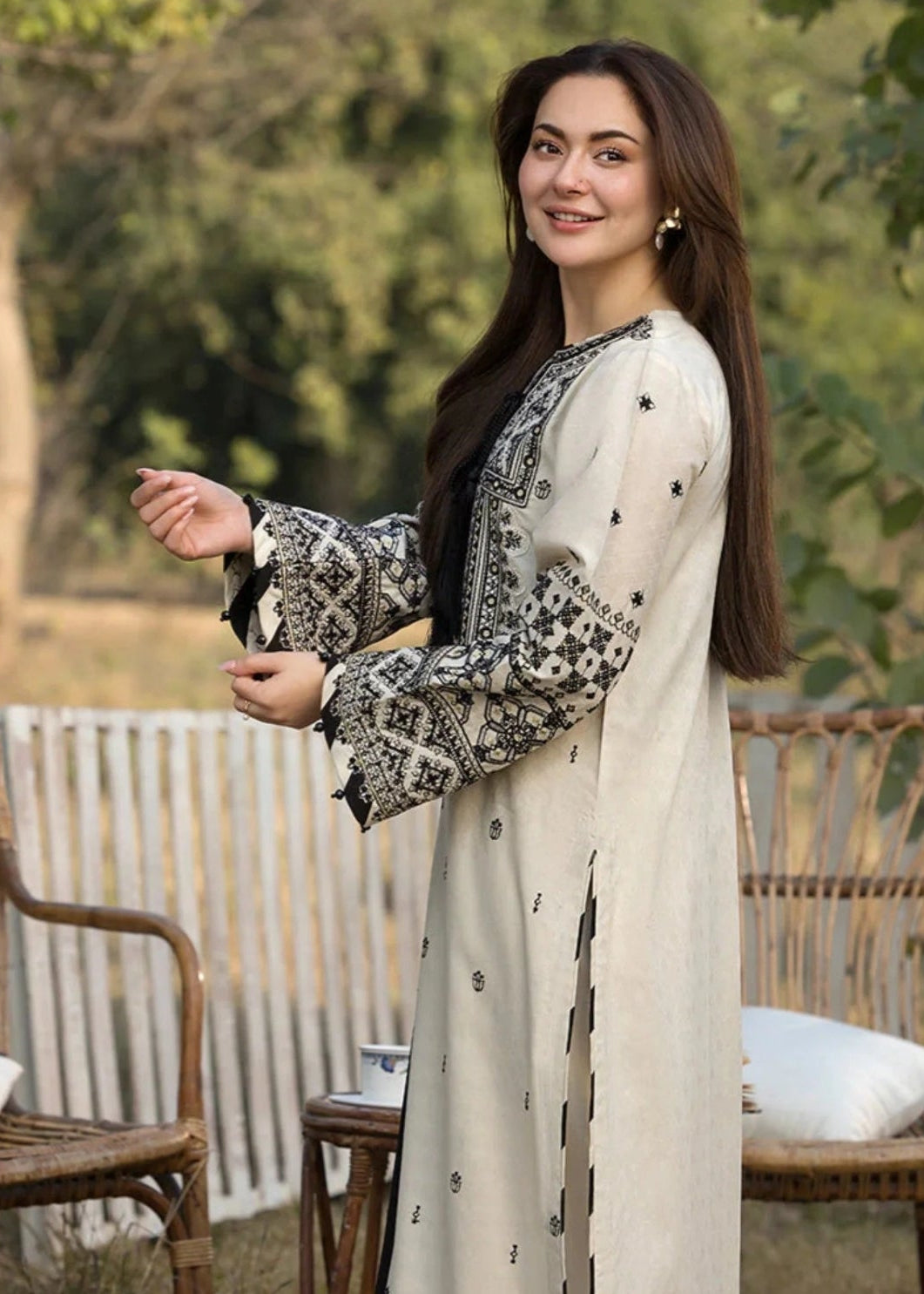 Premium Fancy Embroidery Lawn 3pc